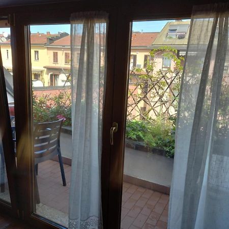 The Boheme Vintage Junior Suite ---- Cozy & Quiet & Comfortable With Private Bathroom & Fully Equipped Kitchenette & Cozy Balcony - Lift To 4Th Floor - Metro' Verde -Green Subway Porta Genova Milano Exterior foto